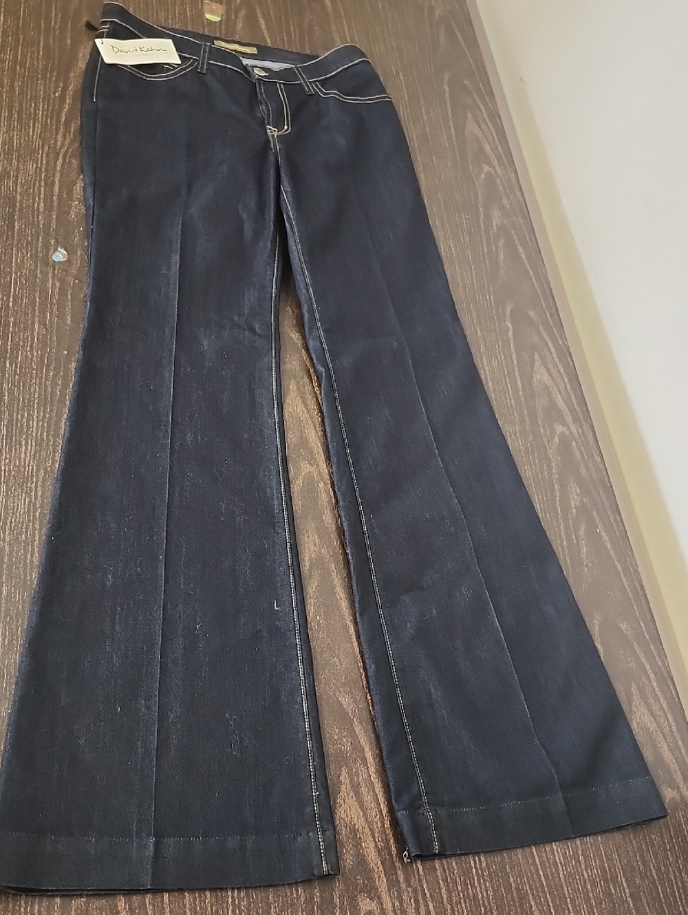 David Kahn Flare Dark Wash Jeans NWT Woman's 28